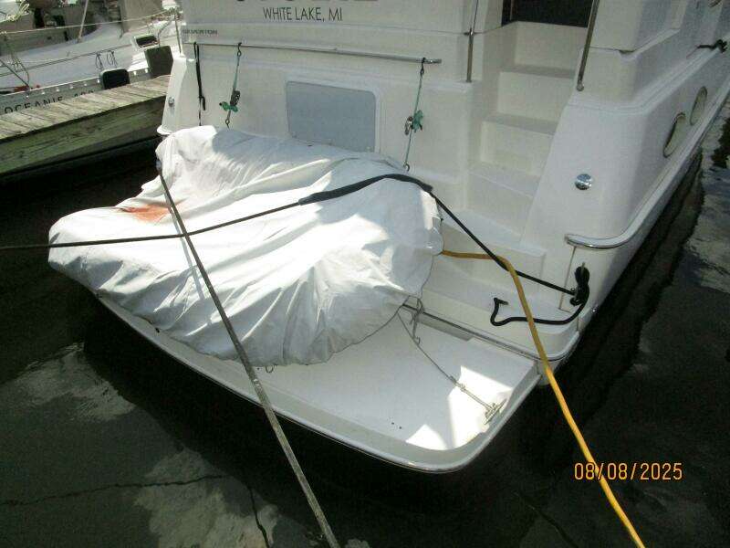 39' Silverton swimplatform