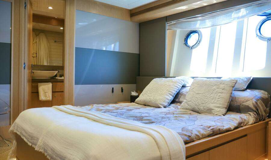 2013 Custom Line Custom