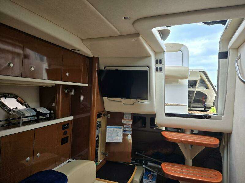 Insignia Flatscreen TV