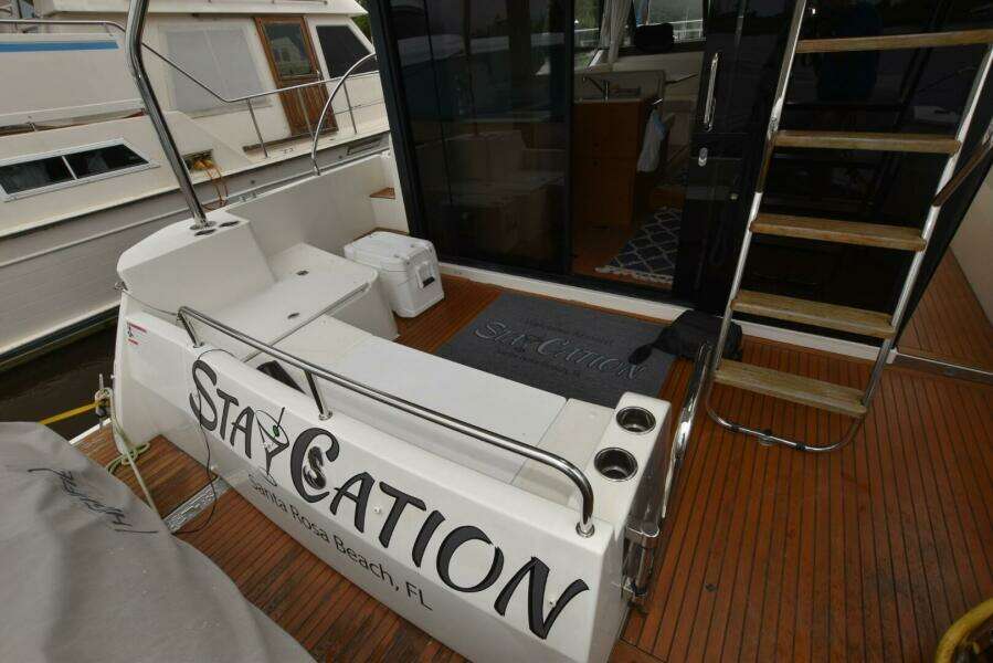 2023 Beneteau Swift Trawler 41 Fly