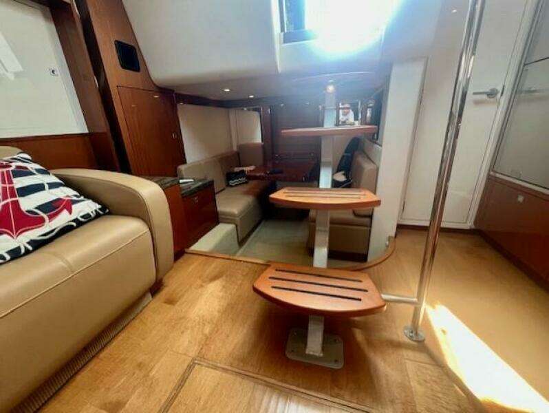 2013 Sea Ray 410 Sundancer