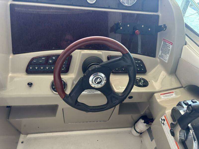 2008 Sea Ray 290 Sundancer