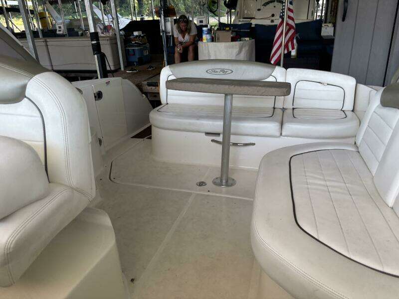 2008 Sea Ray 290 Sundancer