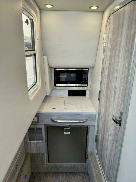 2024 Formula 350 Crossover Bowrider