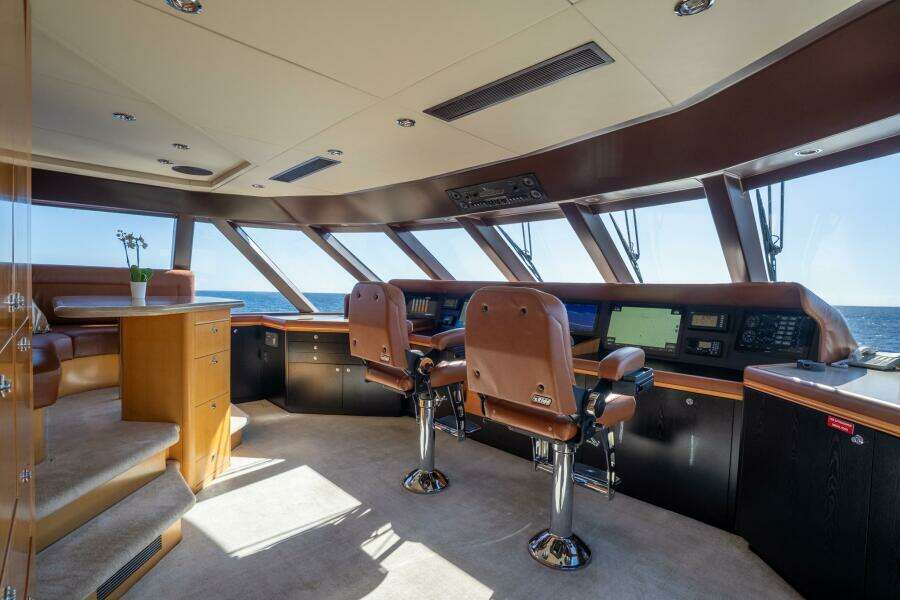 2001 Delta Marine Tri-Deck