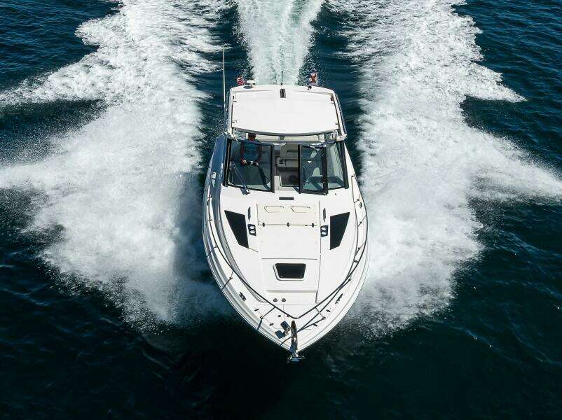 2020 Regal 35 Sport Coupe