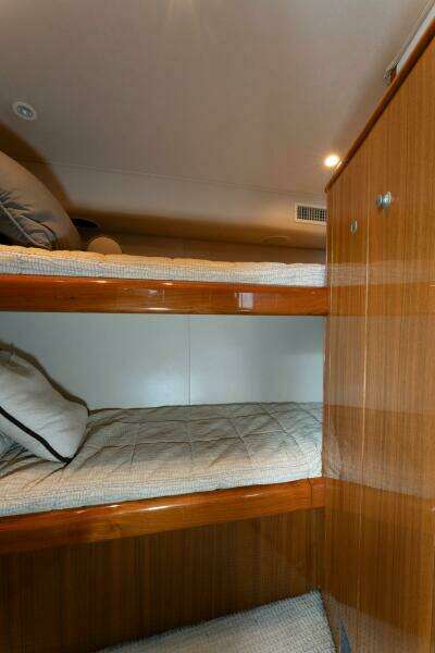 2009 Viking 45 Open Wig Wag