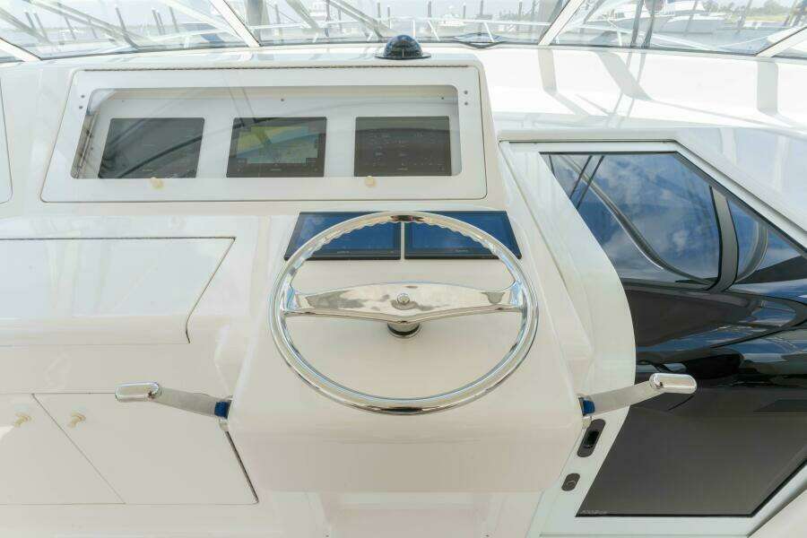 2009 Viking 45 Open Wig Wag