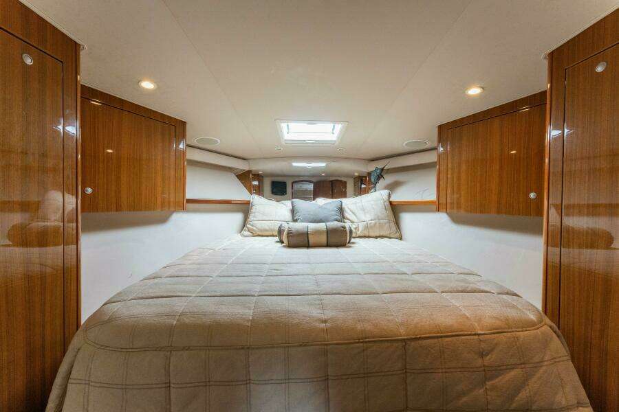 2009 Viking 45 Open Wig Wag