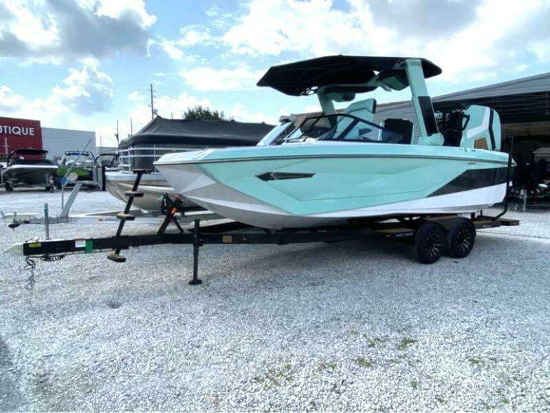 2024 Nautique Super Air G23