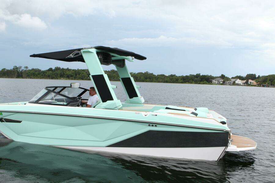 2024 Nautique Super Air G23
