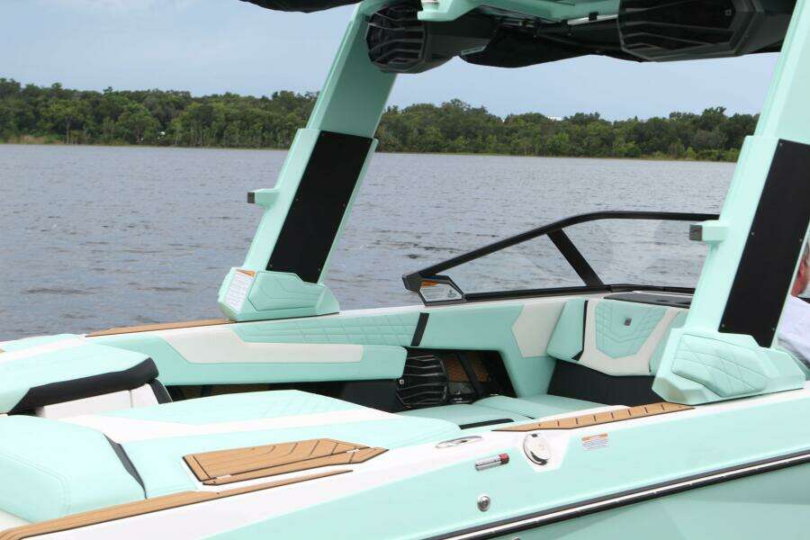 2024 Nautique Super Air G23