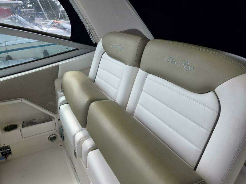 2007 Sea Ray 310 Sundancer