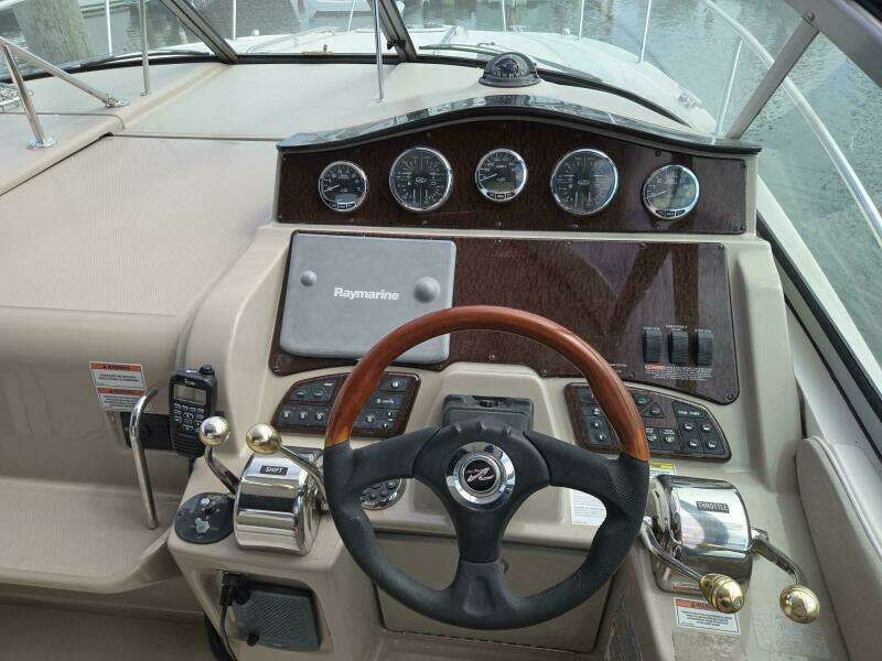 2007 Sea Ray 310 Sundancer