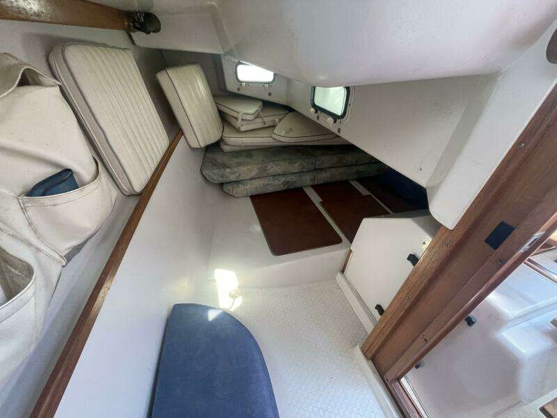 1996 Catalina 270