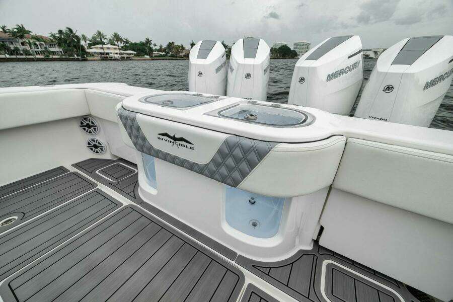 2024 Invincible 43 Open