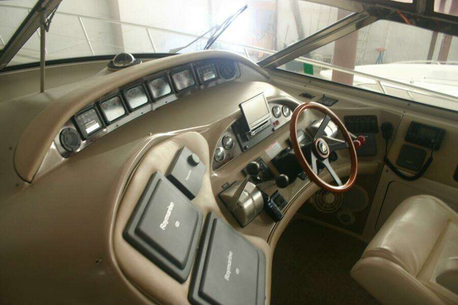 1998 Sea Ray 540 Sundancer