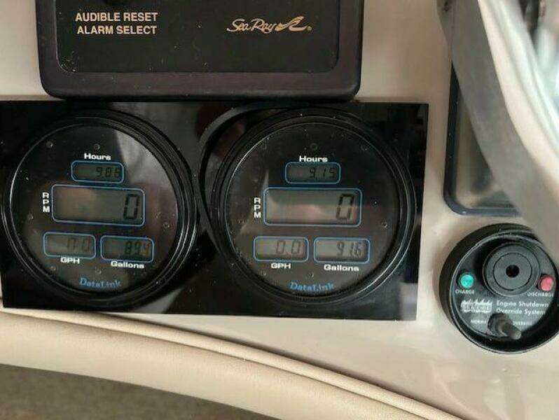 1998 Sea Ray 540 Sundancer