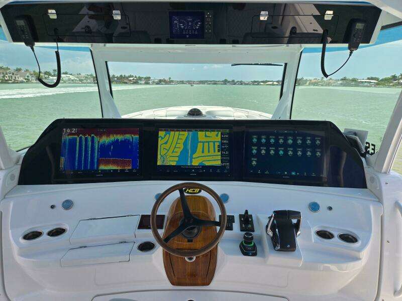 2024 HCB 65 Estrella