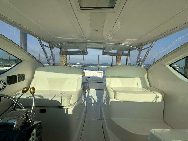 2008 Tiara Yachts 3000 Open