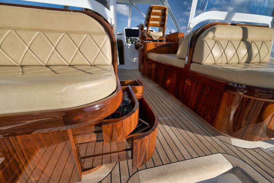 2019 Winter Custom Yachts 46 Walkaround