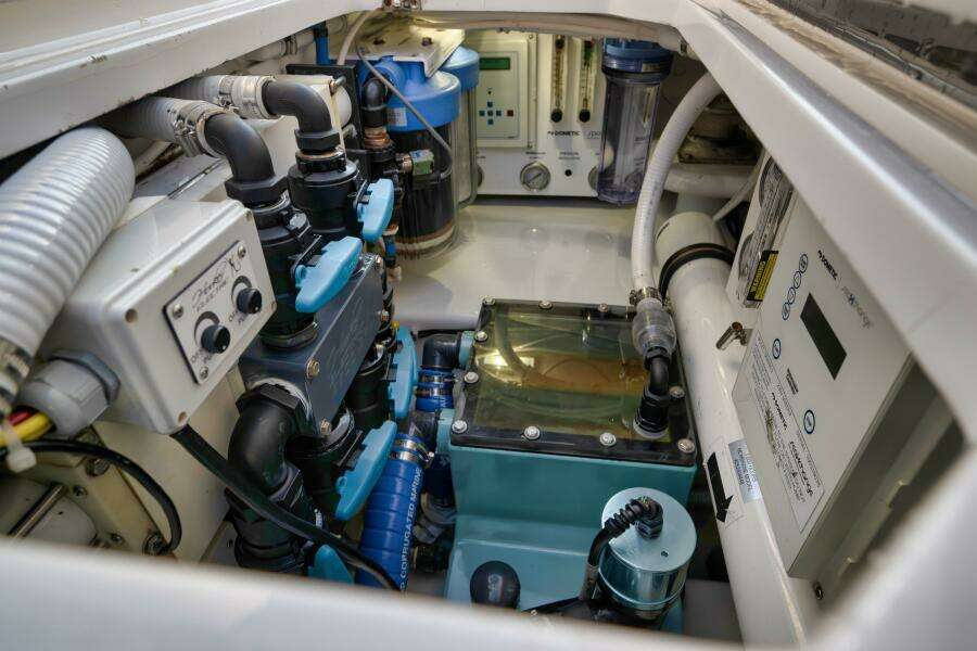 2019 Winter Custom Yachts 46 Walkaround