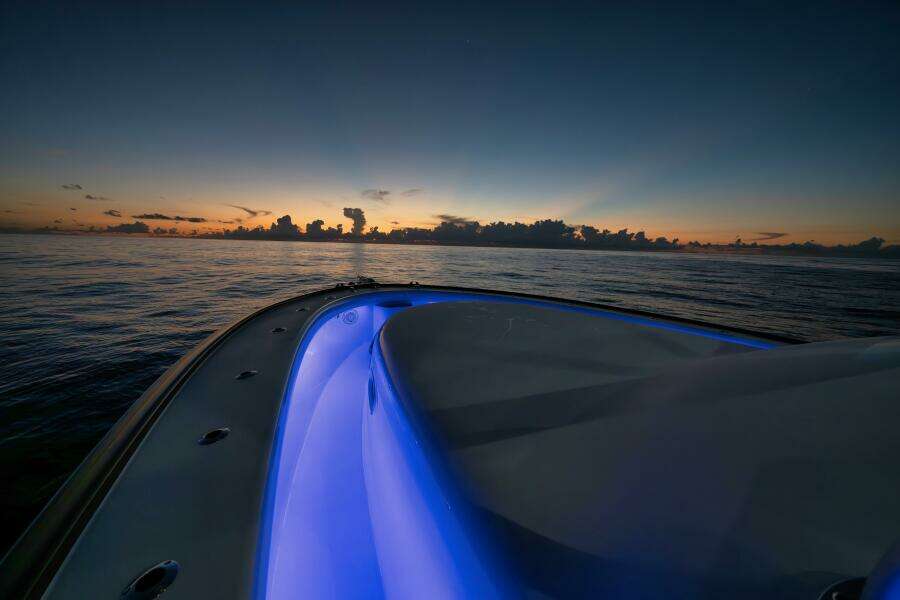 2019 Winter Custom Yachts 46 Walkaround