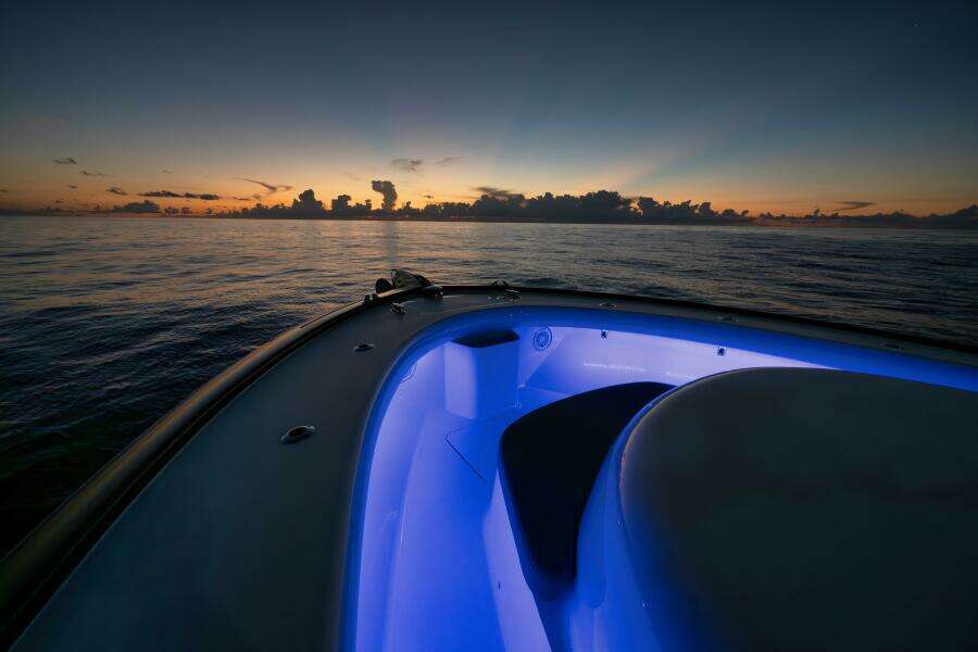 2019 Winter Custom Yachts 46 Walkaround