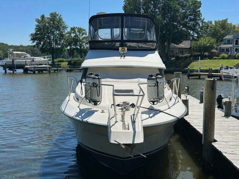 1990 Silverton 34 Convertible