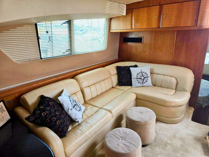 2003 Silverton 392 Aft Cabin Motor Yacht