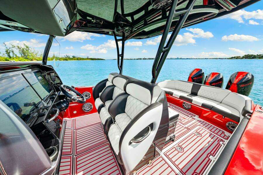 2022 Nor-Tech 390 SS