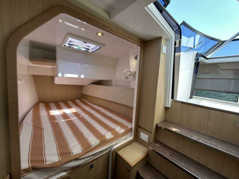 2020 Aquila 36 Sport