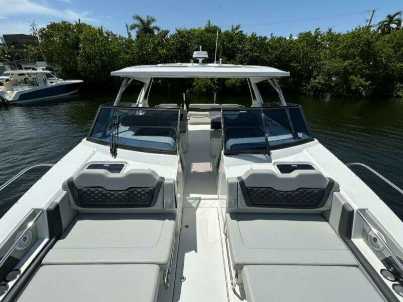 2020 Aquila 36 Sport