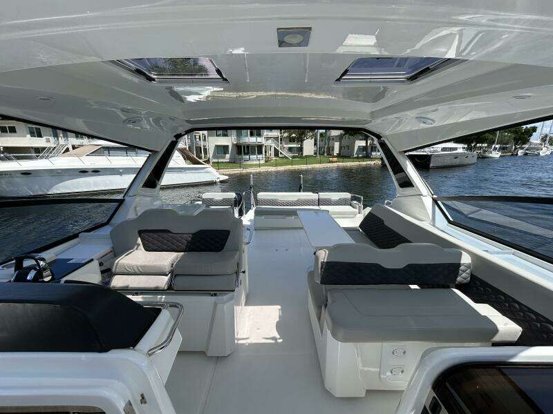 2020 Aquila 36 Sport