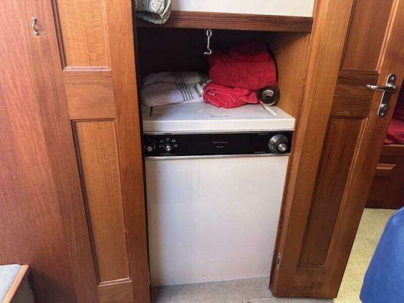 1988 Viking 45 Convertible