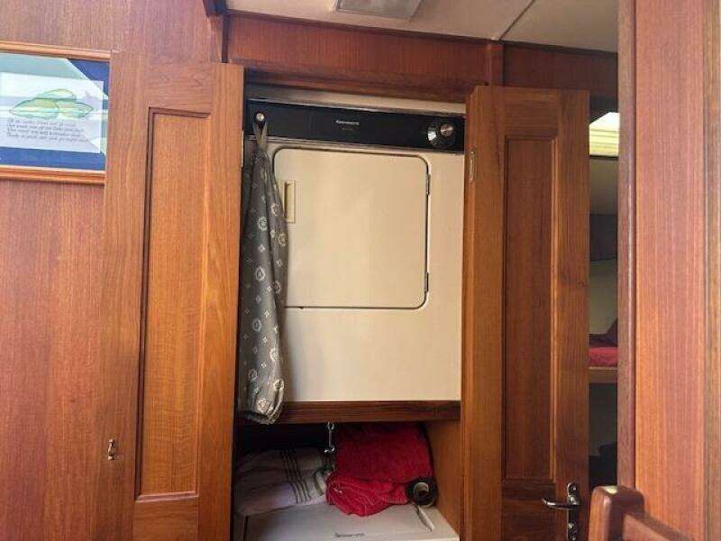 1988 Viking 45 Convertible