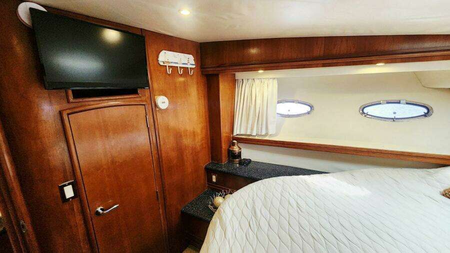 1999 Carver 530 Voyager Pilothouse
