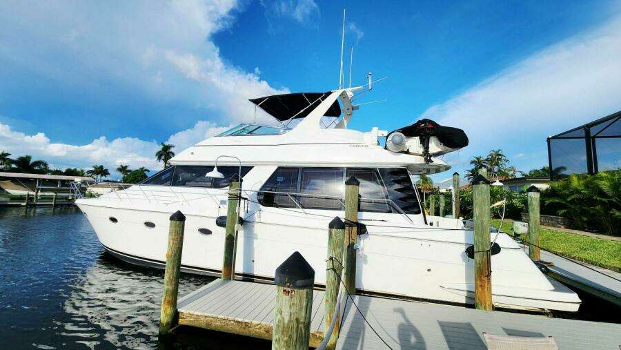 1999 Carver 530 Voyager Pilothouse