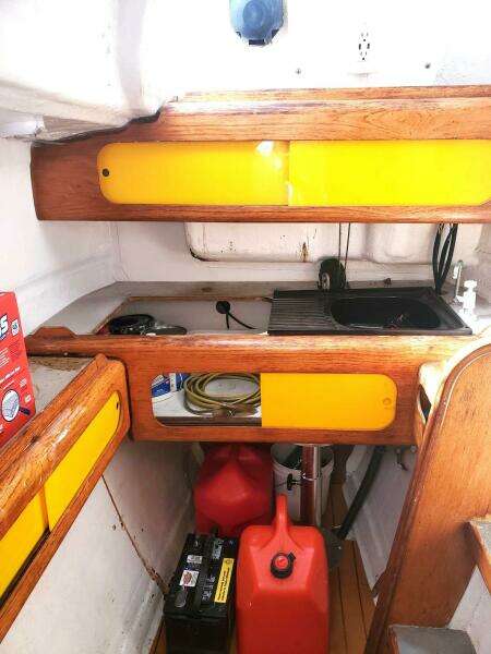 1985 Beneteau Catamaran Twin Keel