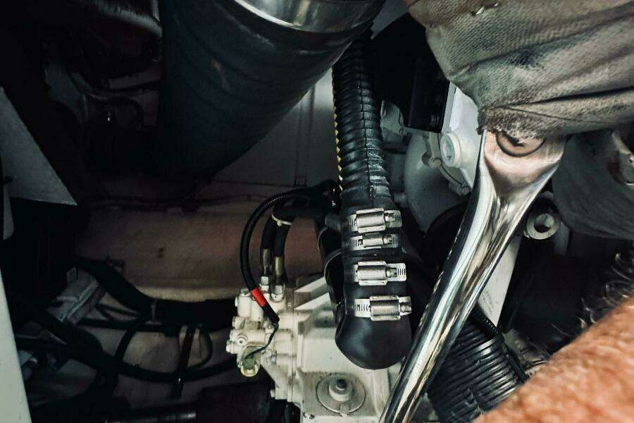 2007 Sabreline 34 Express