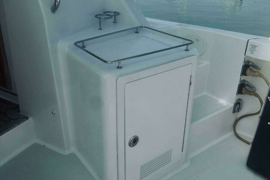 2007 Sabreline 34 Express