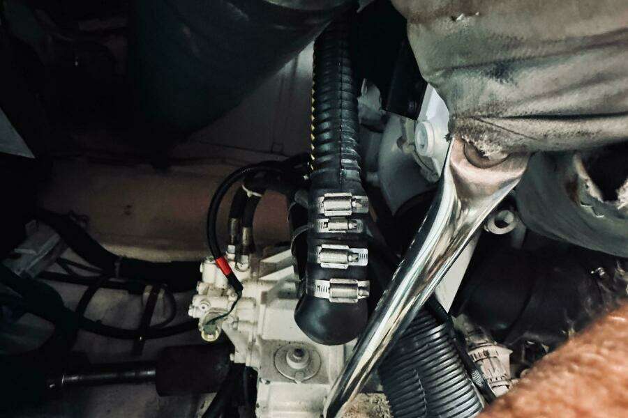 2007 Sabreline 34 Express