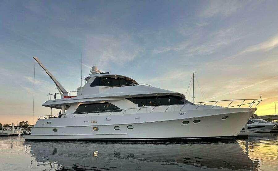 Ocean Alexander 78 Somewhere In Time- Profile