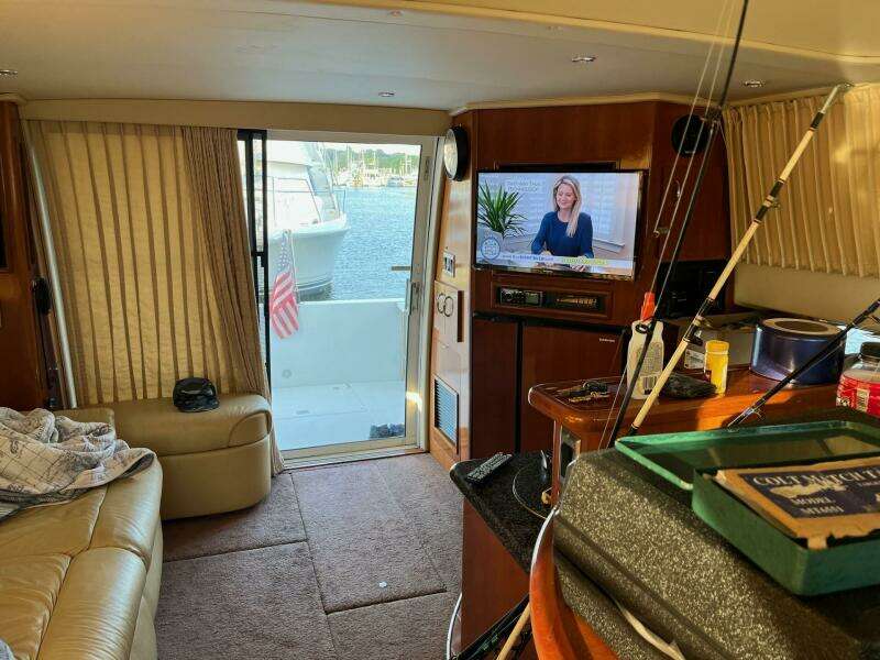 2003 Carver 360 Sport Sedan