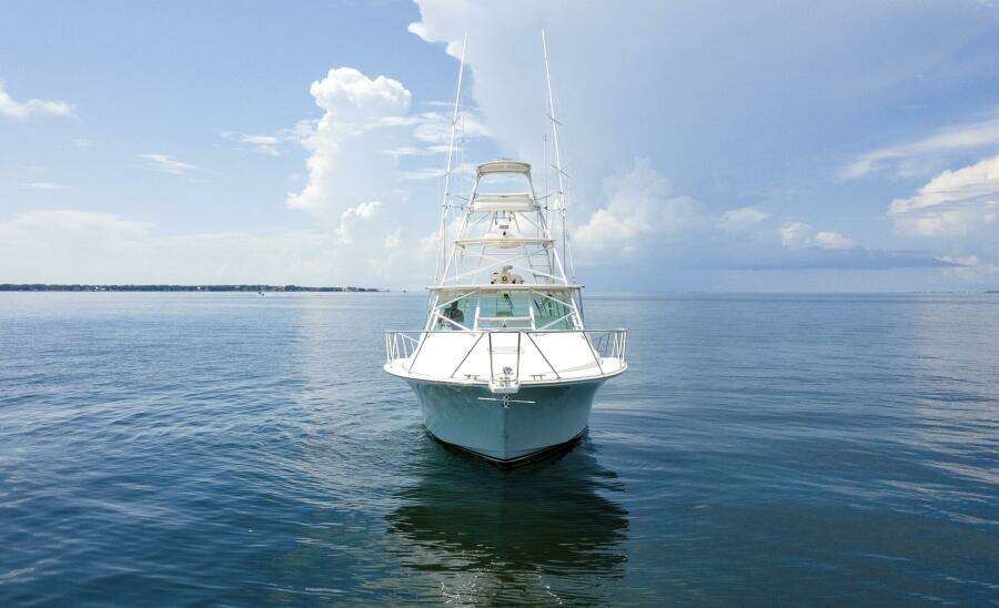 2007 40 Cabo Express Big Blue Exterior (10)