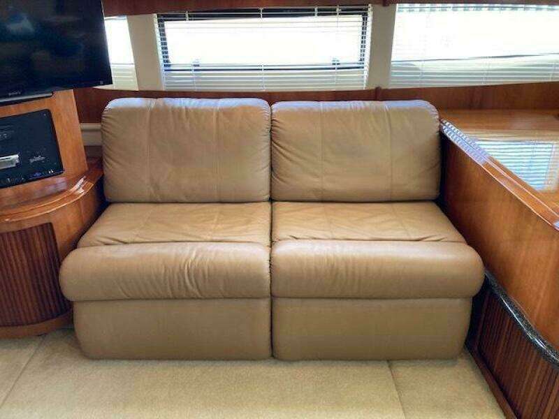 2003 Carver 396 Aft Cabin MY