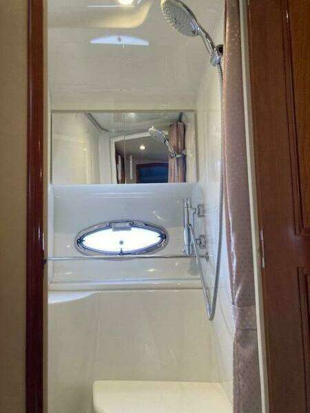 2003 Carver 396 Aft Cabin MY