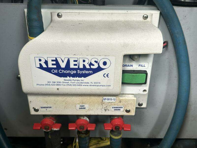 2009 Meridian 441 Sedan