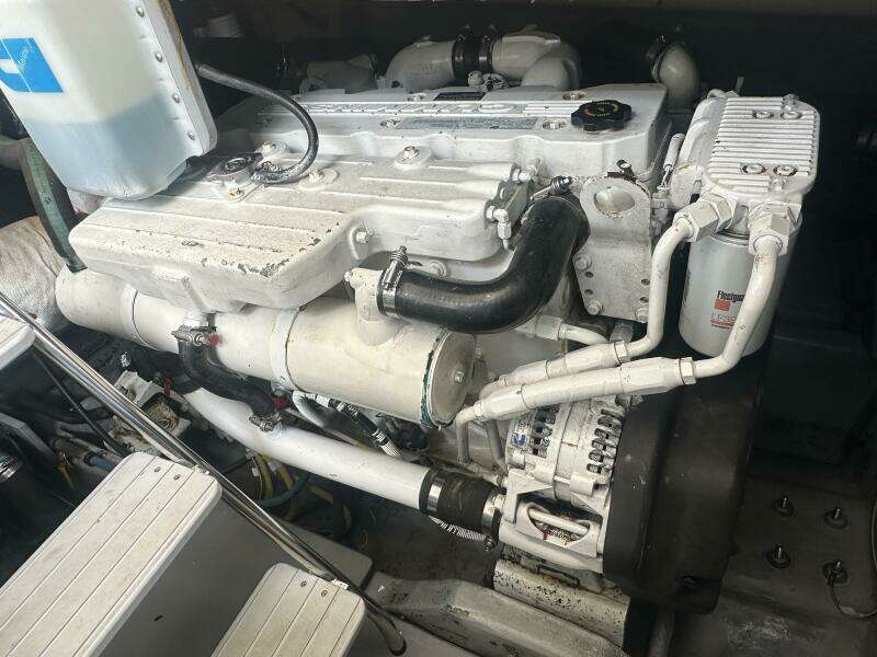 2009 Meridian 441 Sedan