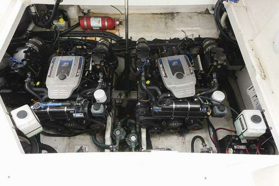 2010 Sea Ray 310 Sundancer